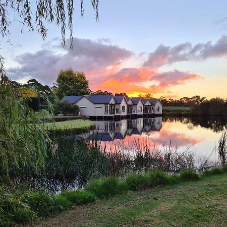 Lakeside Villas At Crittenden Estate Dromana Exterior foto